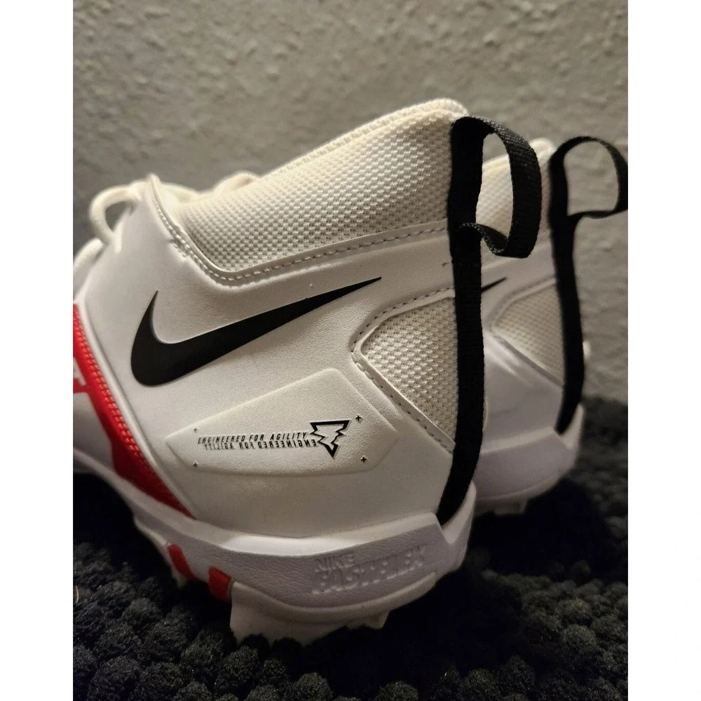 NIKE ALPHA MENACE Men's Football Cleats Sz 11.5 White w/Black, Red